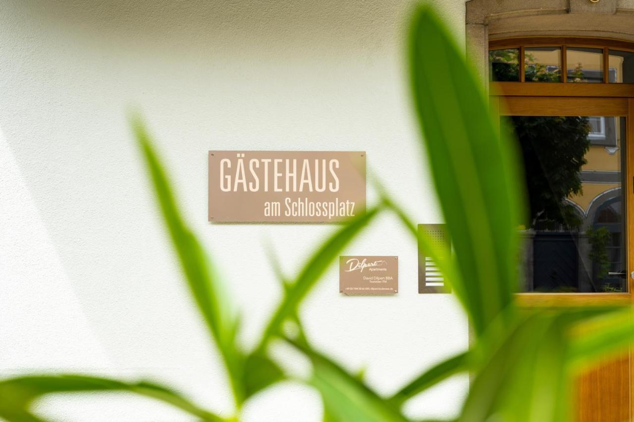 Gaestehaus Am Schlossplatz, Z. 2 미르스부르크 외부 사진