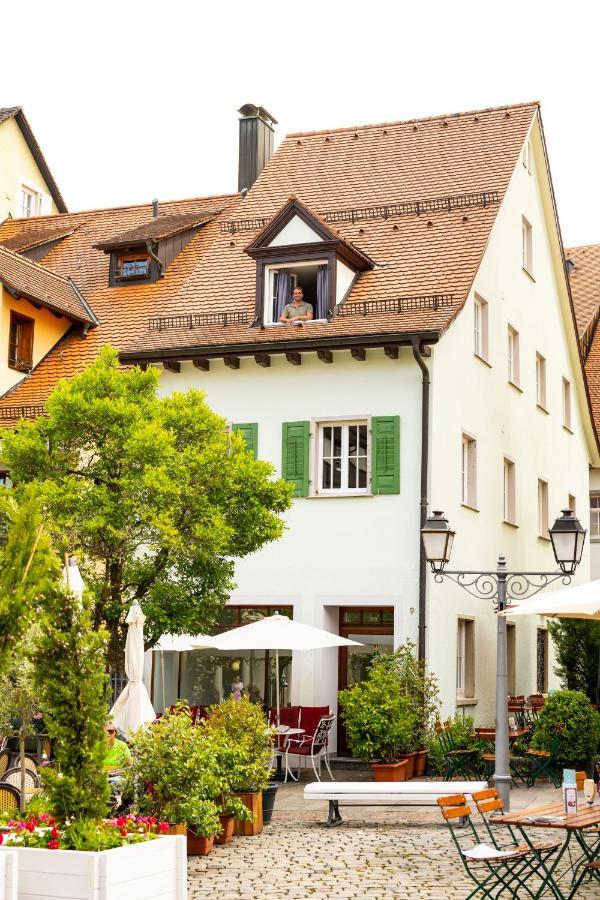Gaestehaus Am Schlossplatz, Z. 2 미르스부르크 외부 사진